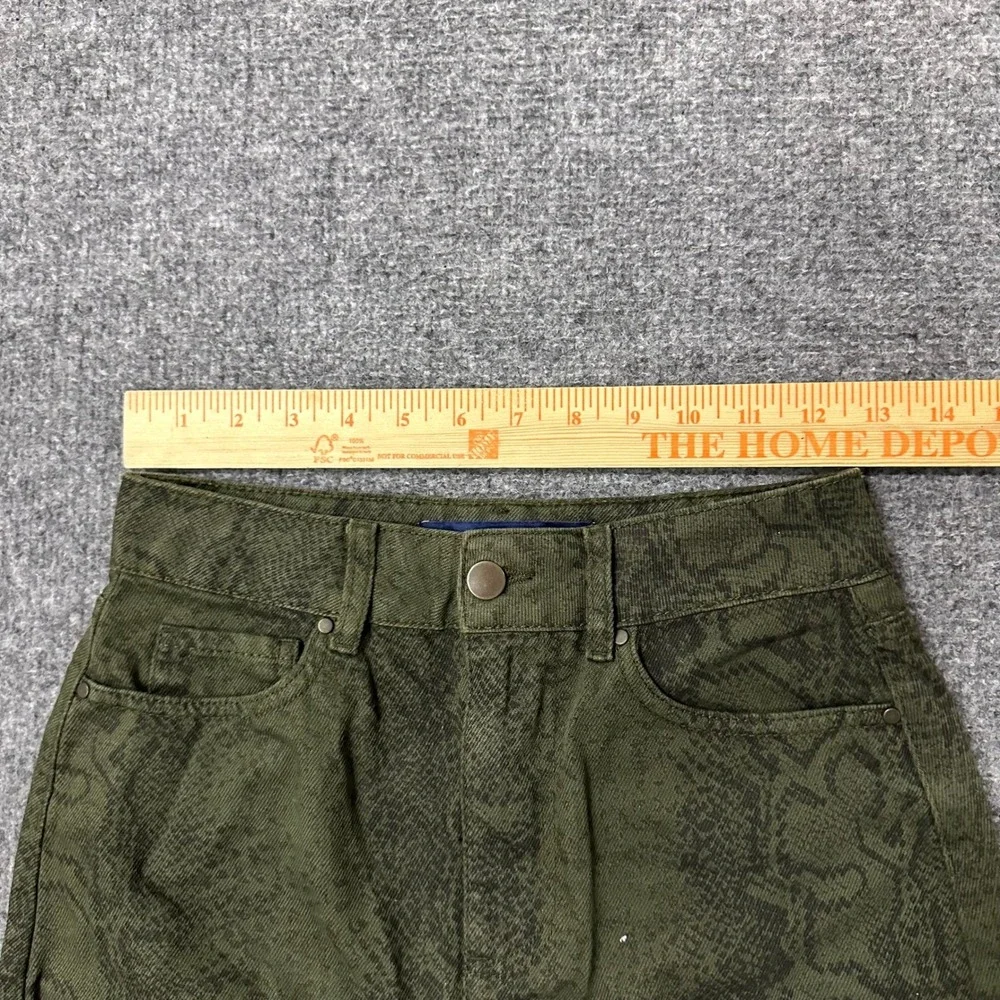 Hollister Mini Skirt Womens Size 25 Olive Green Snake Print Cotton Raw Hem Denim
